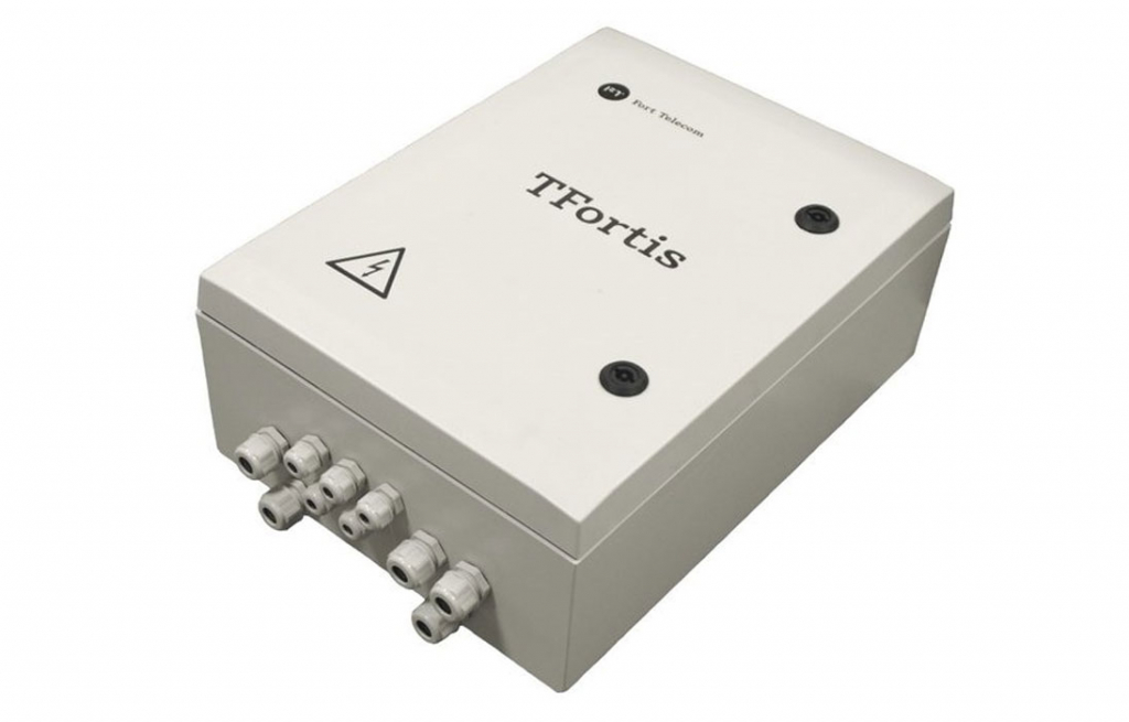 Коммутатор TFortis PSW-2G4F-Box Коммутатор TFortis PSW-2G4F-Box